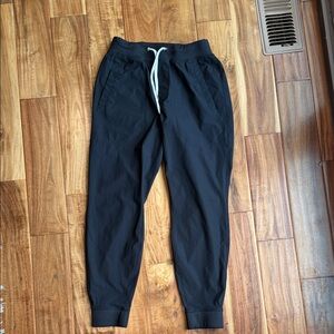 Men's Vuori Black Jogger Pants